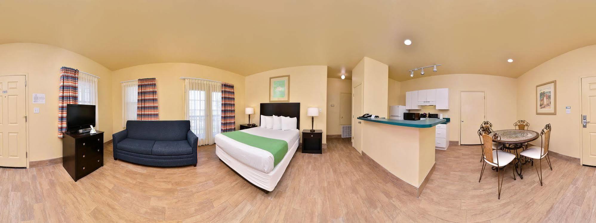 Island Hotel พอร์ท อารานซัส ภายนอก รูปภาพ