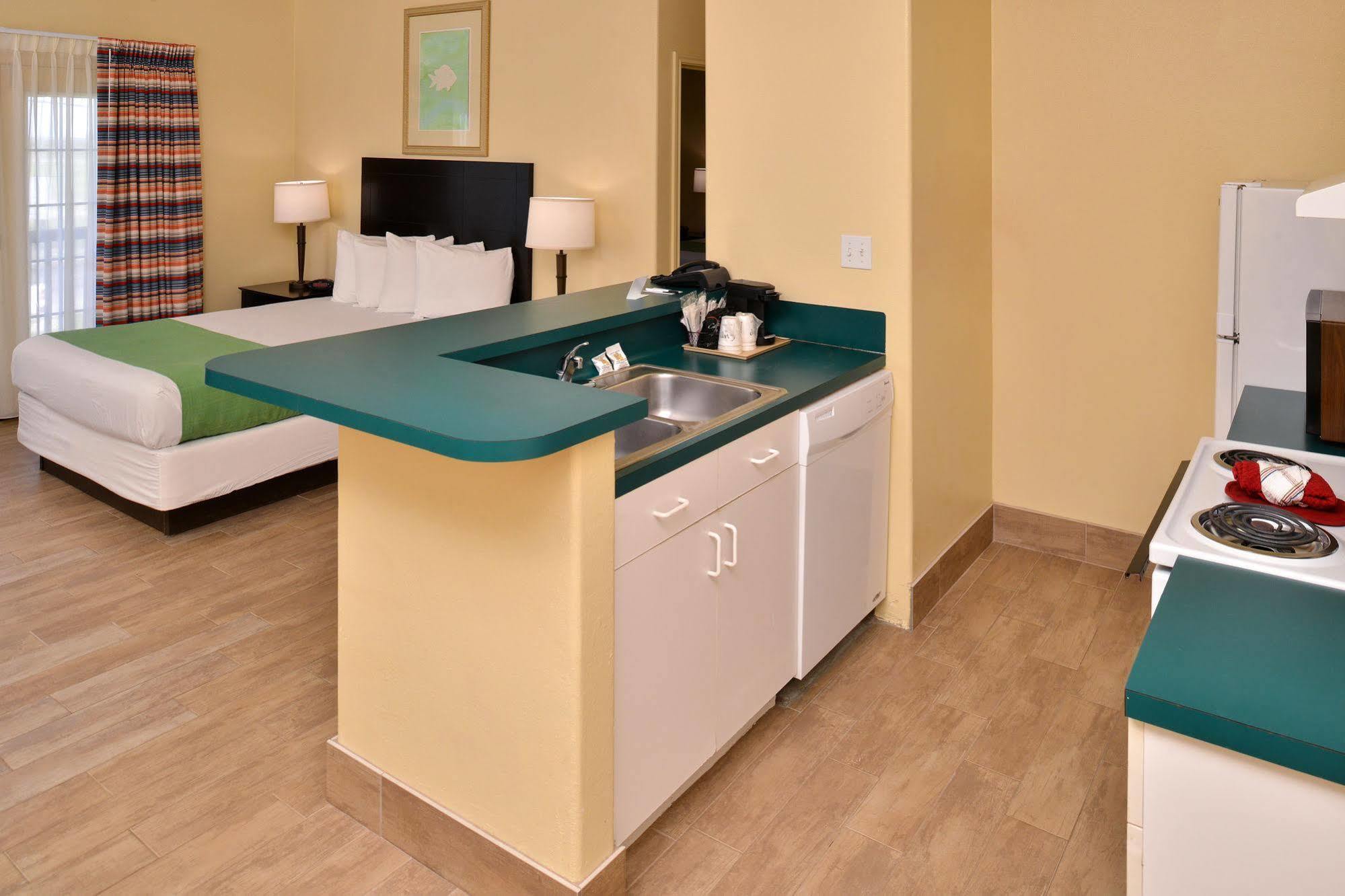 Island Hotel พอร์ท อารานซัส ภายนอก รูปภาพ